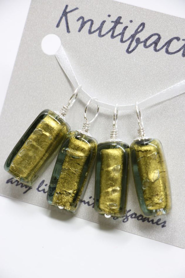 Knitifacts Stitch Markers- Med (to Size US9/5.50mm)