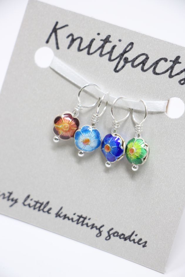 Knitifacts Stitch Markers- Med (to Size US9/5.50mm)