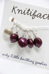 Knitifacts Stitch Markers- Med (to Size US9/5.50mm)