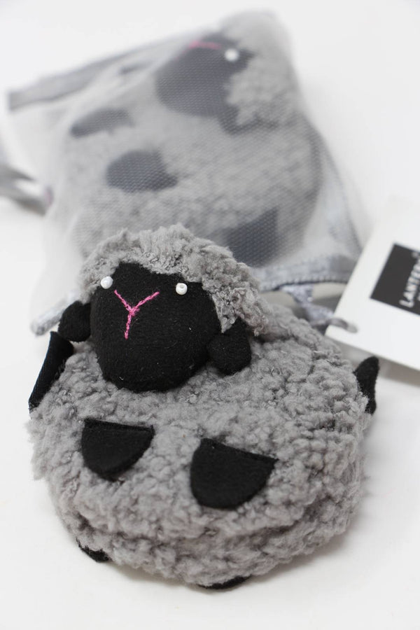 Lantern Moon | Accessories | Tape Measures