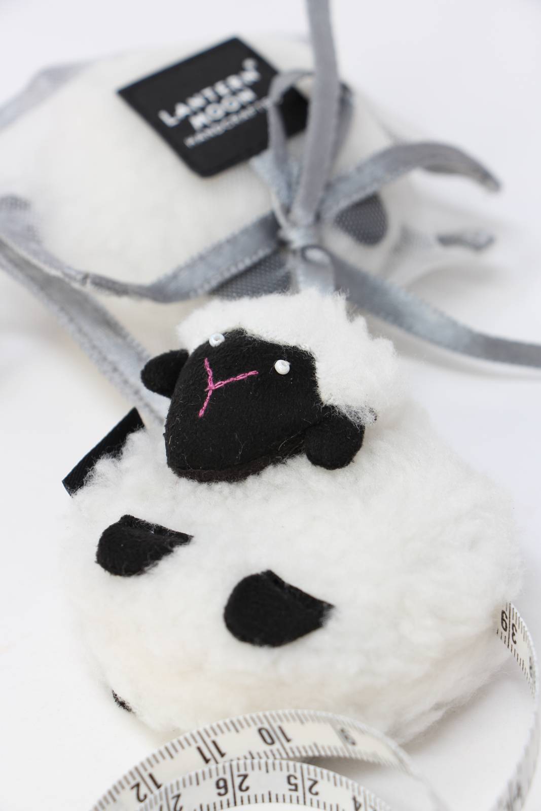 Lantern Moon | Accessories | Tape Measures