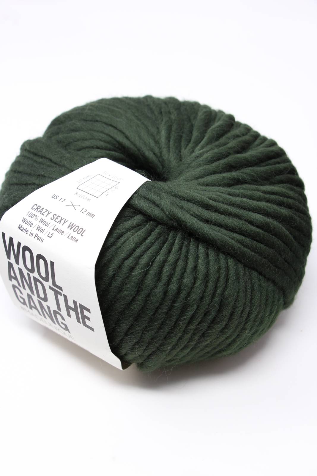 Wool & The Gang - Kit - Jolly Pocket Scarf