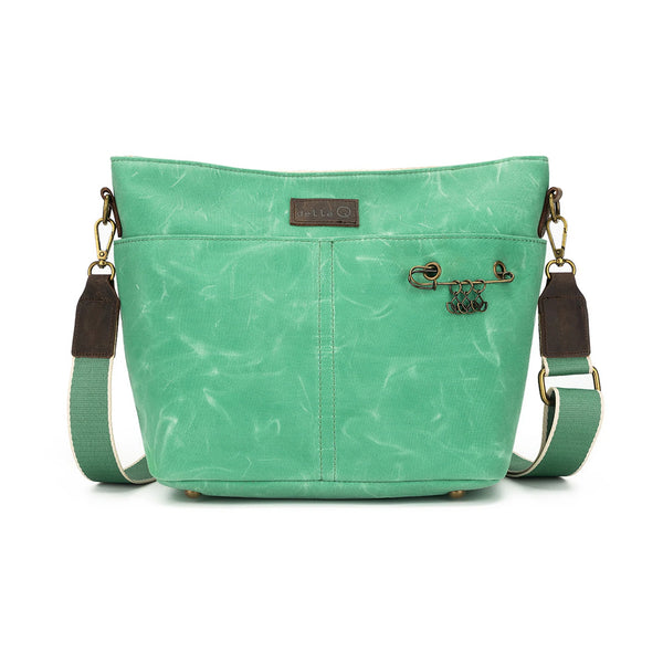 Della Q | Makers Collection | Daily Mini