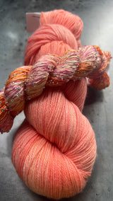 Artyarns - Kit - Beautiful Triangle Ombre Shawl Kit