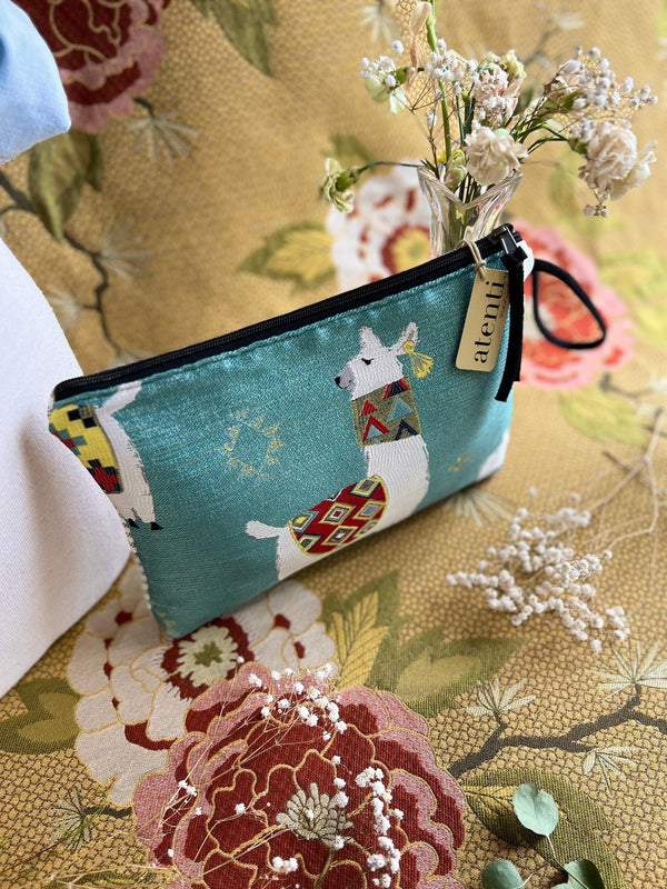 Atenti | Mamallama Grand Pouch