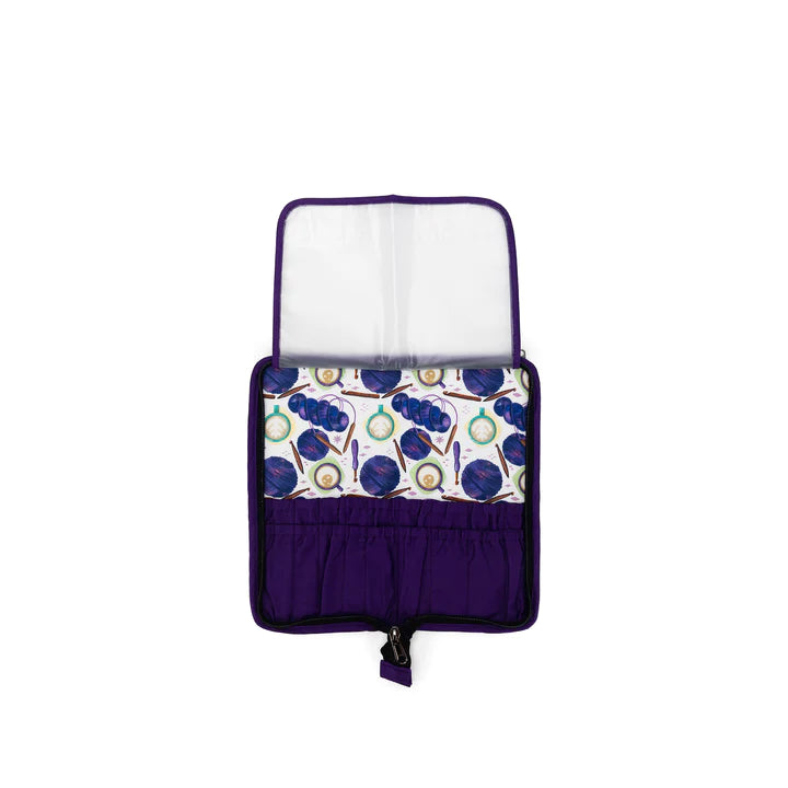 Della Q + Chicken Boots | DPN/Crochet Hook Case (DQ2023)