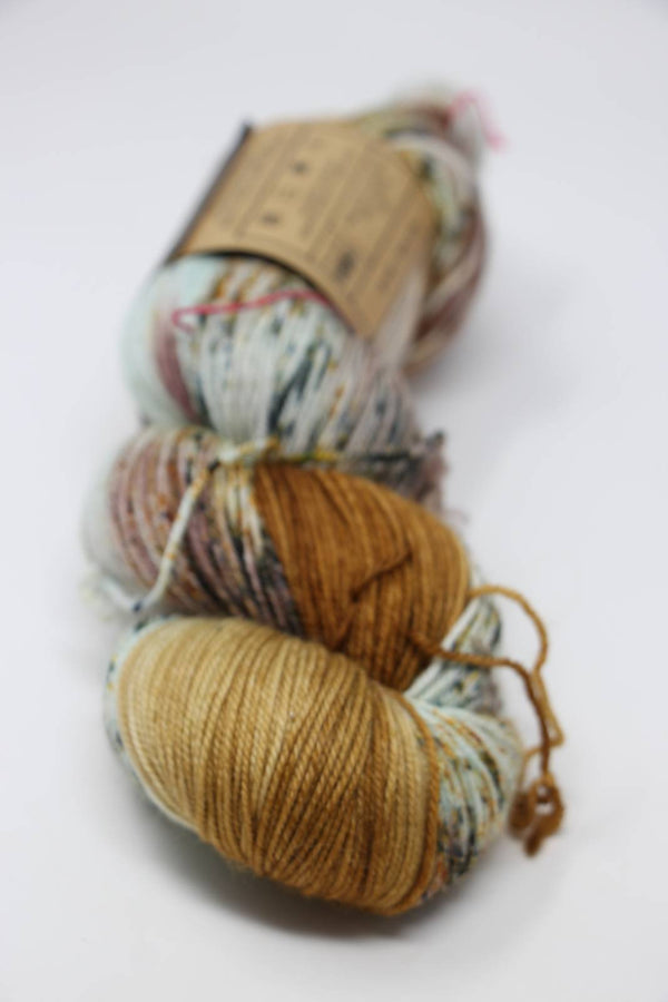 Madelinetosh - Limited Edition - Barker Color
