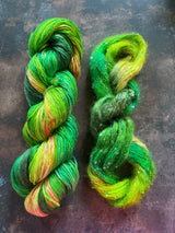 Artyarns | Inspiration Club September 2023 | Peak Season Shawl Kit