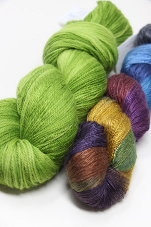 ARTYARNS Kit - Curved Triangle Shawl (Jan 2020)