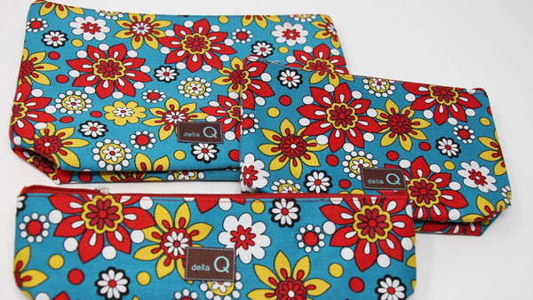 Della Q - Zip Pouches