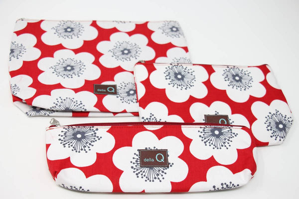 Della Q - Zip Pouches