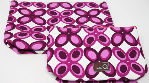 Della Q - Zip Pouches