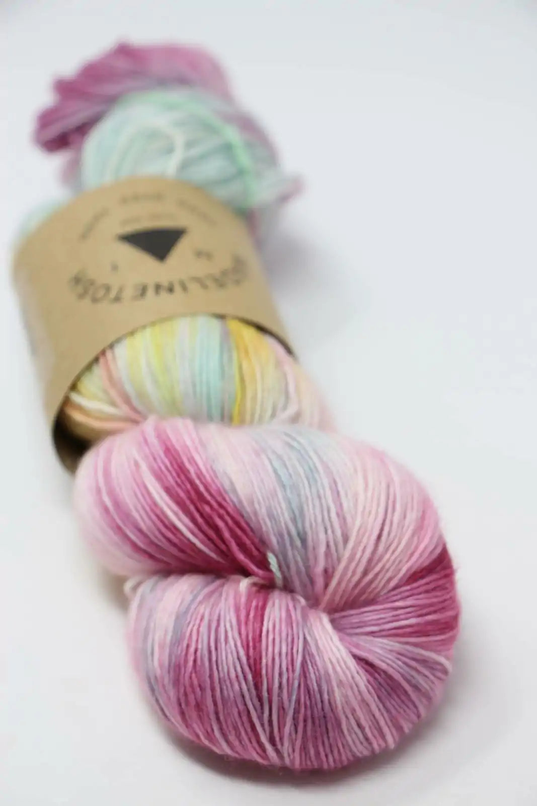 Tosh Merino Light - Multicolor and Speckled Yarns - Lamplight