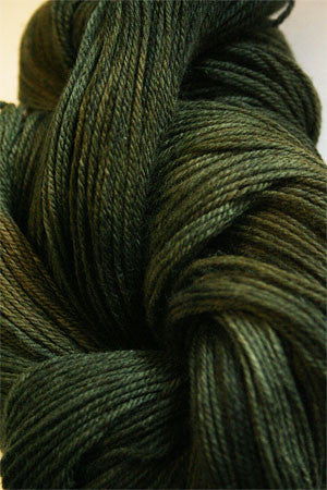 Close-up of Artyarns Merino Cloud Yarn in soft, fluffy fibers, showcasing the luxurious texture of the Artyarns Merino Cloud H Series.