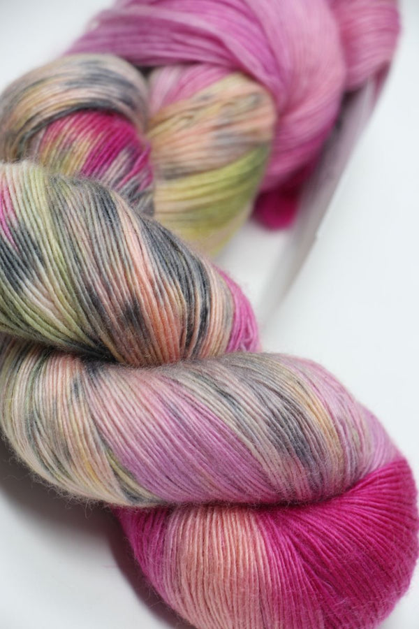 Artyarns | Cashmere 1 Ply Lace (CS.1) | 100, 200, 300, 500, 600, 900, 1000, 2000 Series