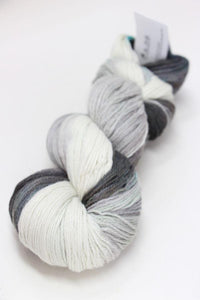 709 Dark Olives Ombre