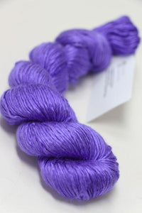 235 Wild Iris