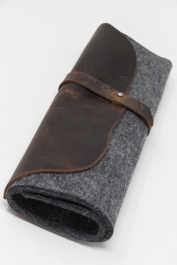 BROOKLYN HABERDASHERY - Felt Needle Roll Case