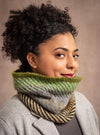 Jade Sapphire - Kits - Coloring Box - Carousel Cowl (4 Ply)