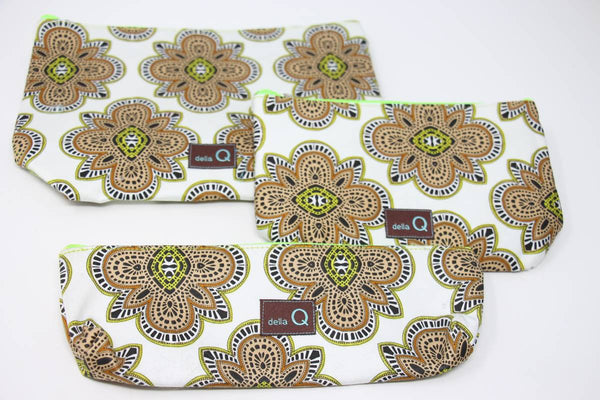 Della Q | Zip Pouches