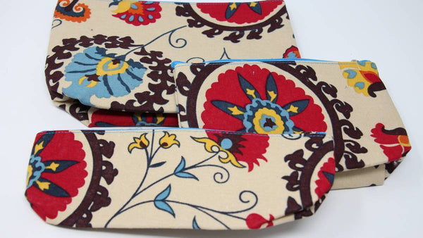 Della Q | Zip Pouches