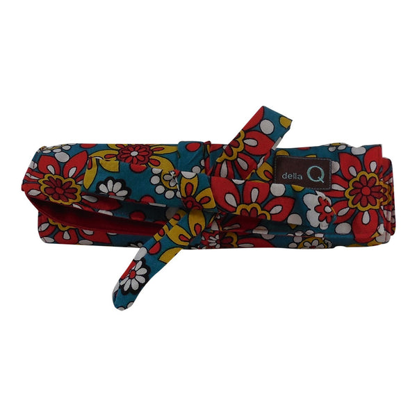 Della Q | Crochet Roll Case (168)