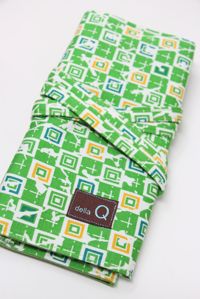 Della Q interchangeable needle case in Crawford pattern, holds sewing needles and tools, compact and stylish for knitting accessories.