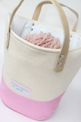 Vickie Howell For Della Q Tote + Zip Pouch