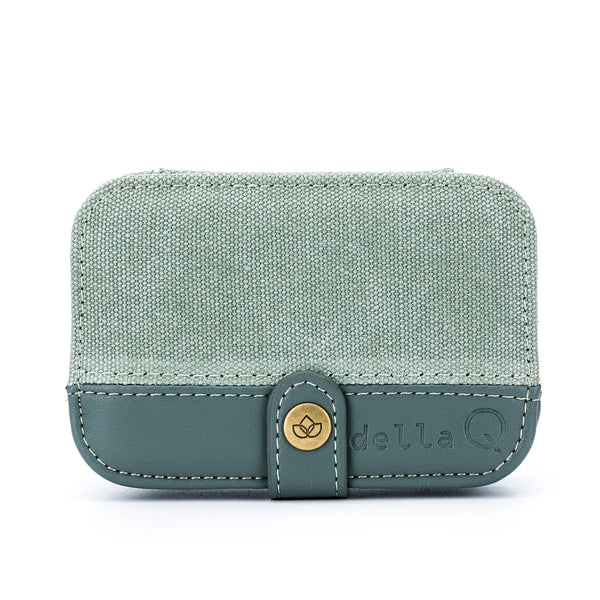 Della Q | Makers Buddy Notions Case