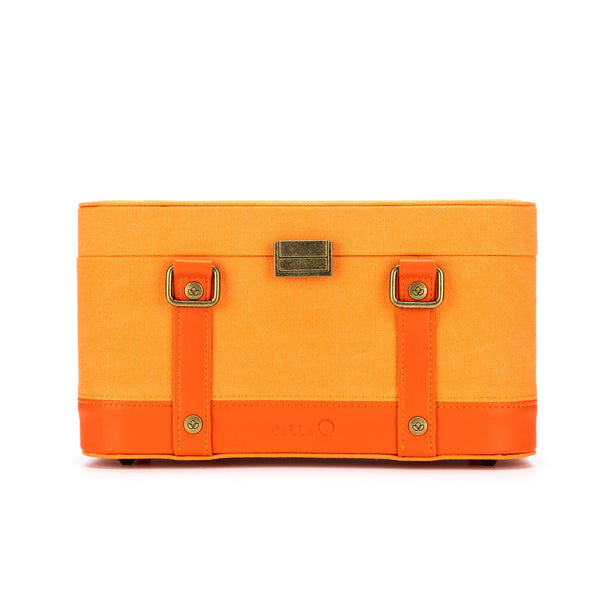 Della Q | Makers Collection | Train Case