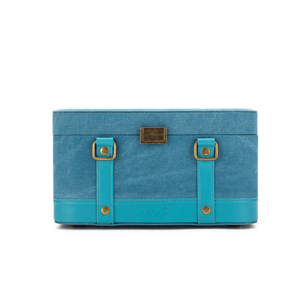 Della Q | Makers Collection | Train Case