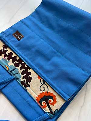 Della Q | Hanging Needle Case