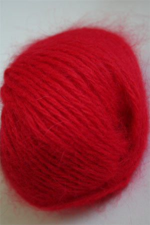 Galler Yarn Belangor French Angora angora yarn skein with soft, fluffy texture and natural cream color.
