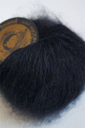 Galler Yarn Belangor French Angora yarn ball, soft white angora fiber with a textured appearance for knitting and crochet projects.