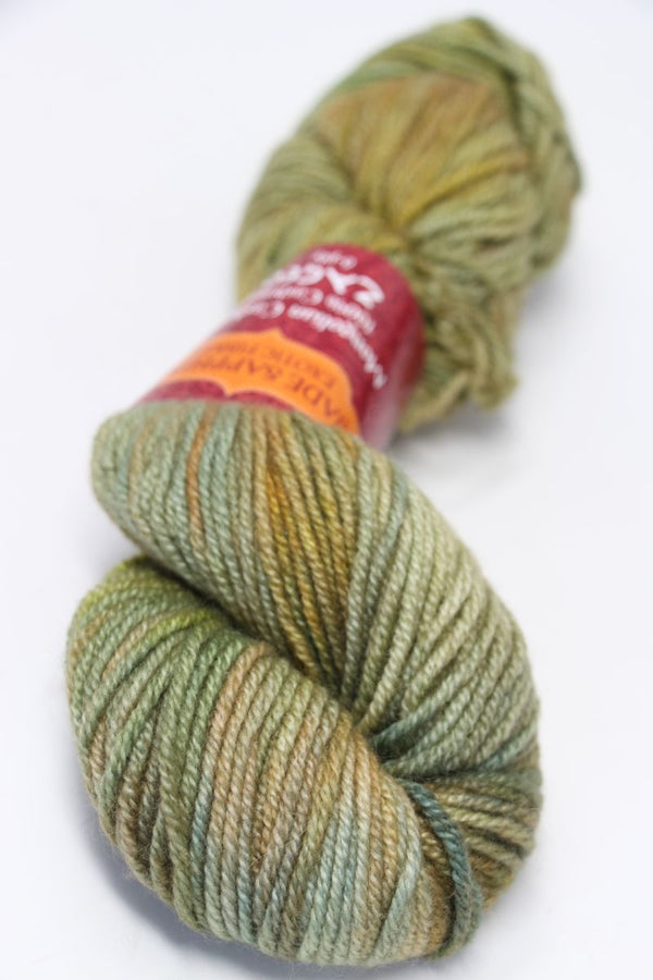 Jade Sapphire Zageo 6 Ply Cashmere Yarn in rich, deep blue color, showcasing soft, luxurious cashmere fibers.