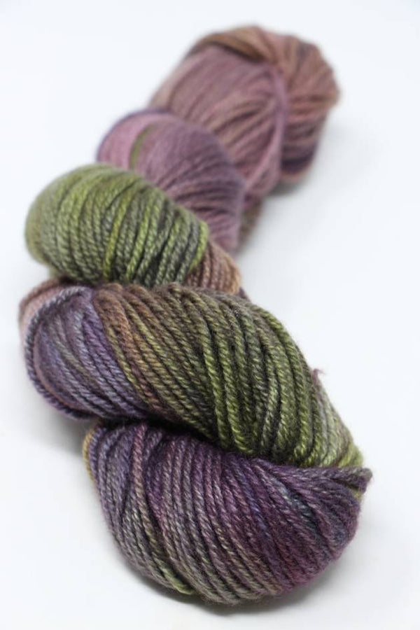 Soft jade green Jade Sapphire Zageo 6 Ply Cashmere yarn ball, showcasing luxurious, fine cashmere fibers from Jade Sapphire Cashmere.