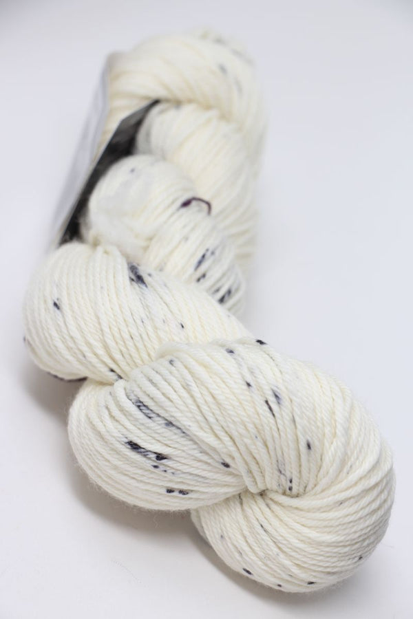 Madelinetosh Tosh DK yarn in Birch Grey color, soft and lightweight wool for knitting and crocheting projects.