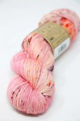 Tosh Merino Light - Multicolor and speckled yarns
