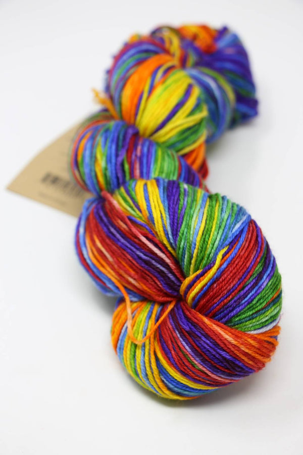 Urth Yarns | Uneek Fingering Yarn