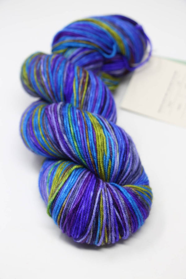 Urth Yarns | Uneek Fingering Yarn